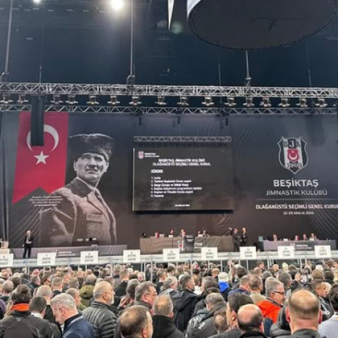 Beşiktaş’ımızın Olağanüstü Seçimli Genel Kuruluna katıldık.
